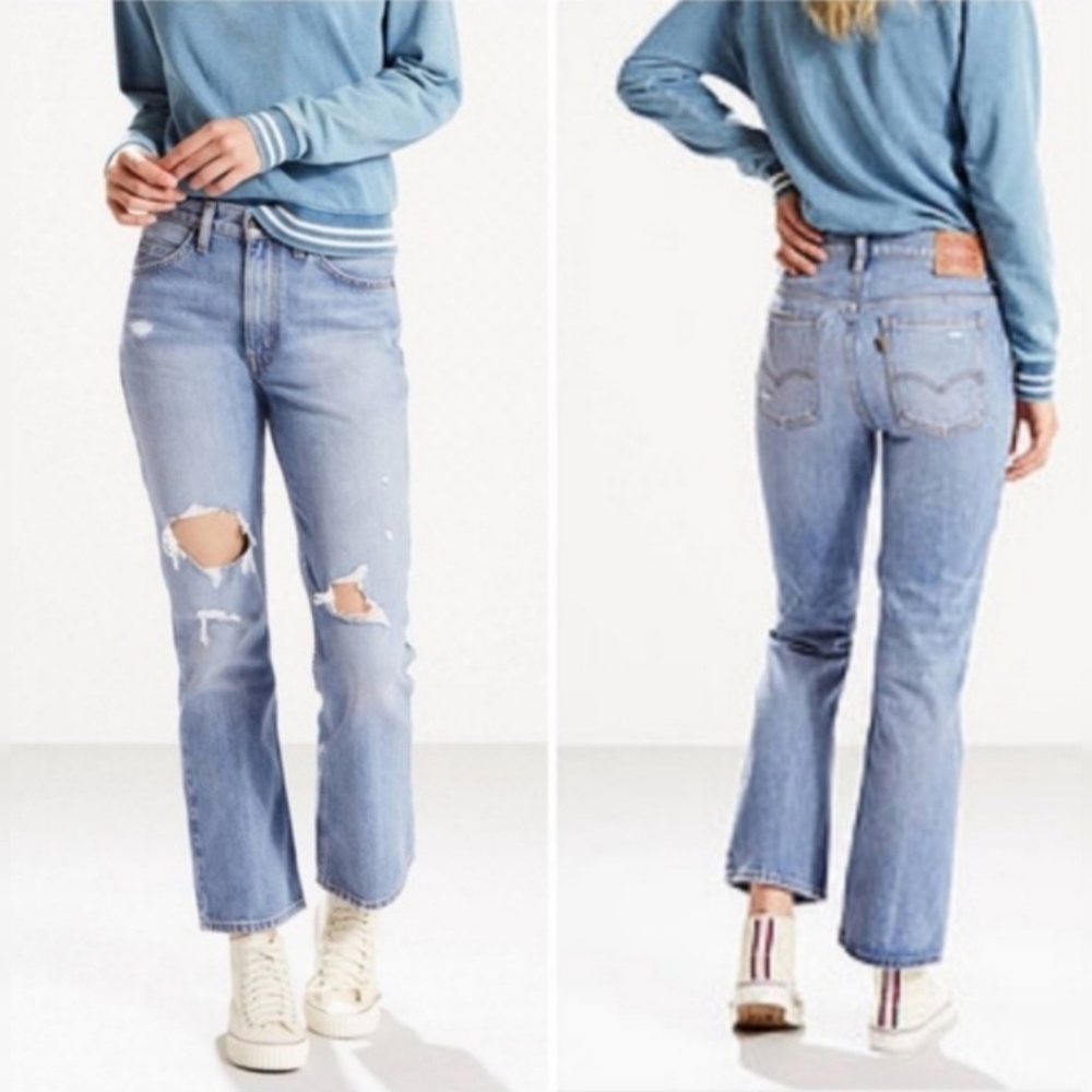 Levi's Bootcut Cropped Destroyed Jeans